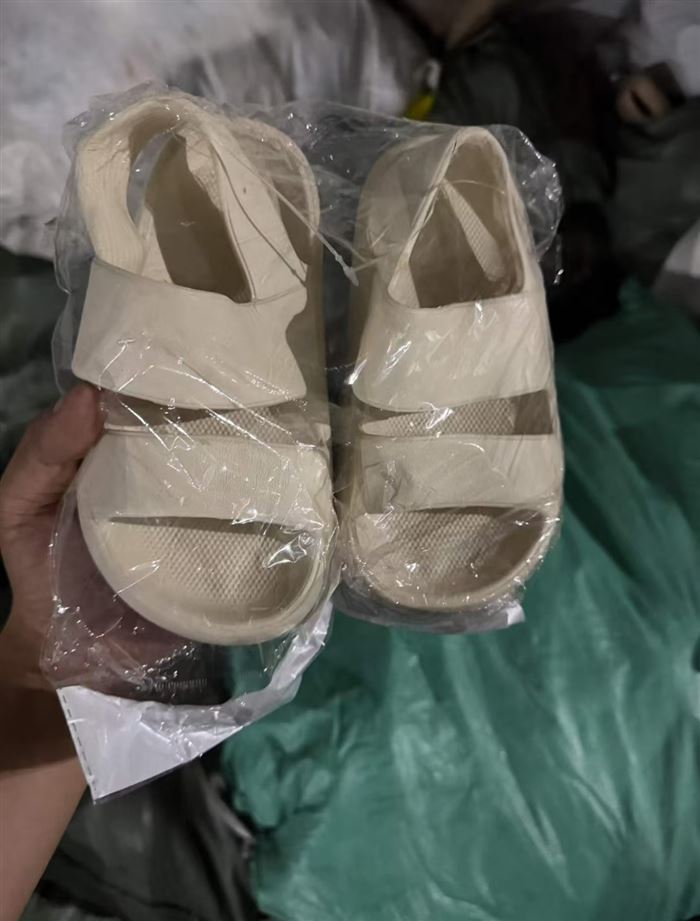 1000 pairs 24-35 150 pairs 1 8/ pairs