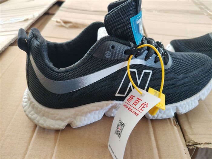 1000 pairs sneakers cartons pcs colors